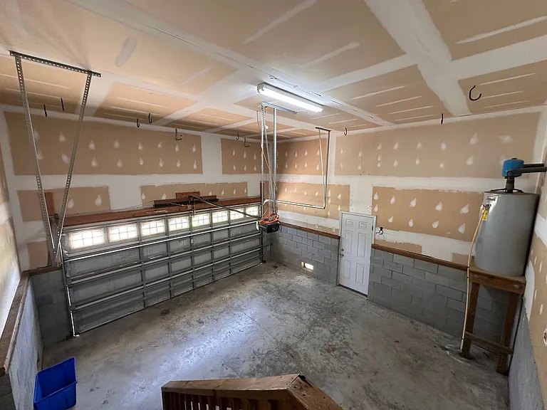 102 Brookhaven Dr — Photo 33