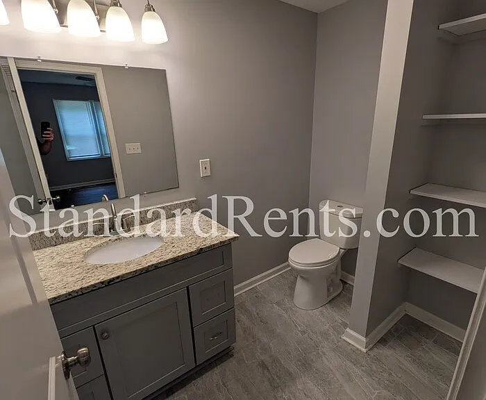 2000 Wilson Rd NW — Photo 10