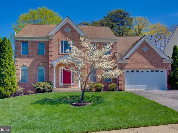 13413 Classic Ct, Woodbridge, VA 22192