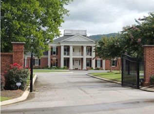 8916 Elsberry Way, Ooltewah, TN 37363