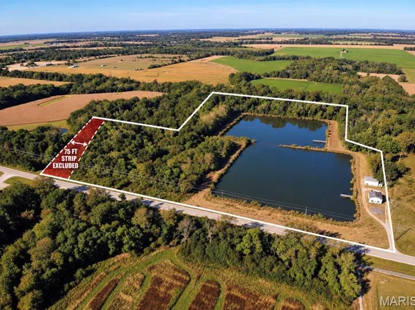 0 Highway 51, Patoka, IL 62875