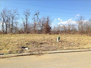 1st image of 812 Melanie Ln