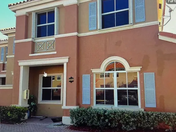 6201 NW 114th Pl, Doral, FL 33178