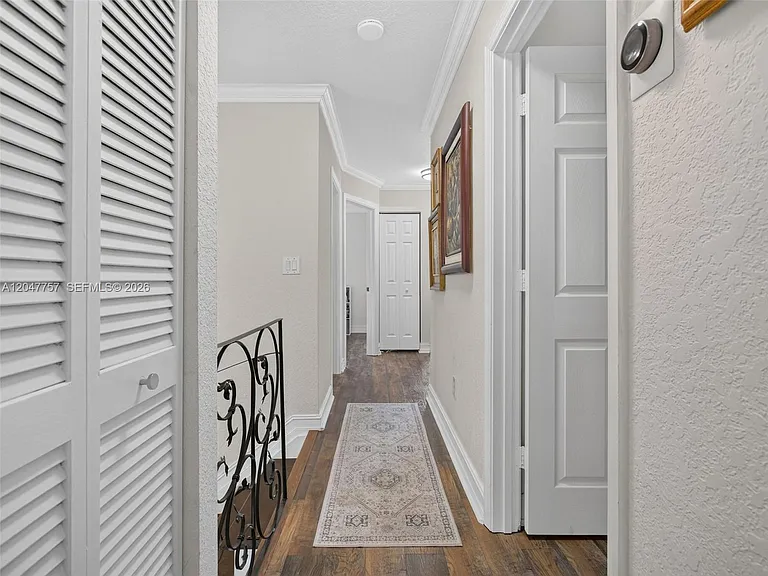 18843 SW 26th St — Photo 28