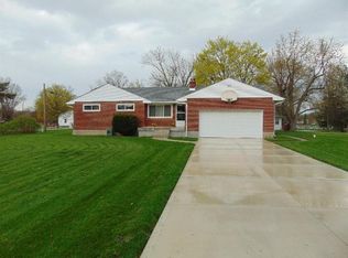33 Winding Dr, Enon, OH 45323