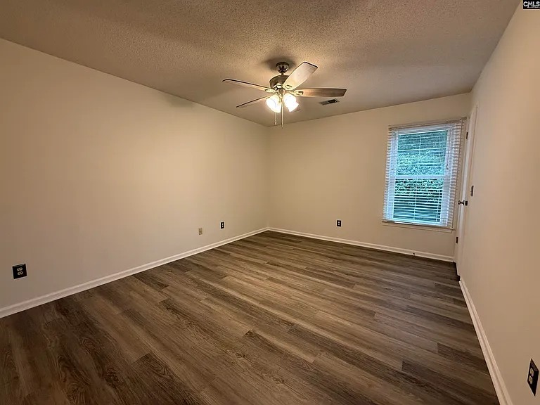 104 Tee Ct — Photo 11