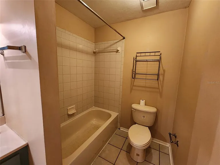 6288 SW 8th Pl — Photo 17