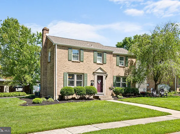 2219 Robin Rd, Wilmington, DE 19803