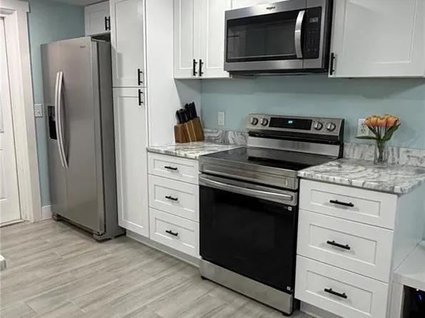 14062 Palm St, Saint Petersburg, FL