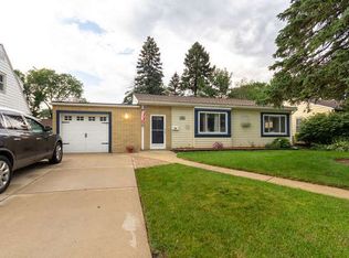 326 W Brookfield St, Lombard, IL
