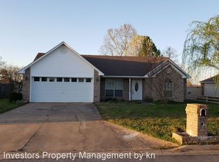 1912 Appaloosa Dr, Greenwood, AR 72936