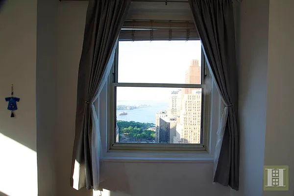 Rented by Halstead Real Estate | media 11