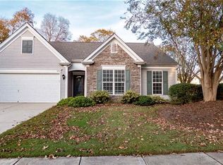 9202 Kestral Ridge Dr, Charlotte, NC 28269