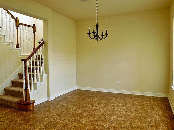5th image of 19635 Summerlin Dr