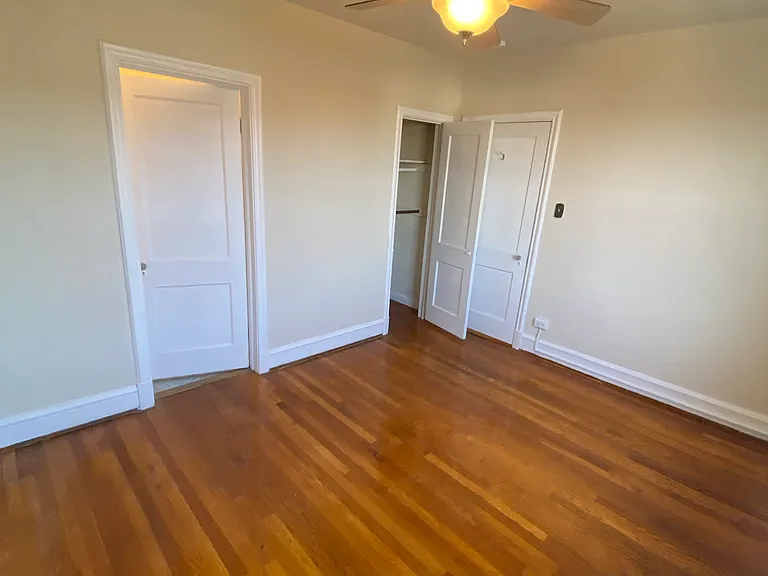 3426 W Grace St #9 — Photo 18