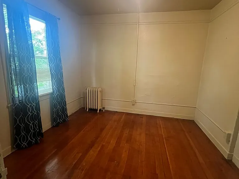 1120 Pine St #301 — Photo 4