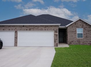 1205 Abbey Ave, Monett, MO 65708