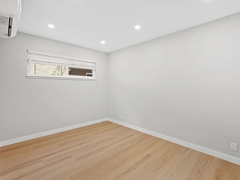 836 Blair Avenue — Photo 15
