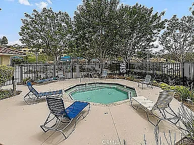 3 bed, 1945 sqft, $6,750 — Photo 3