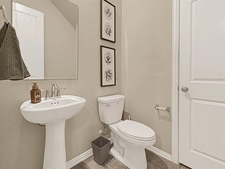 5104 Chapel Heights Dr — Photo 17