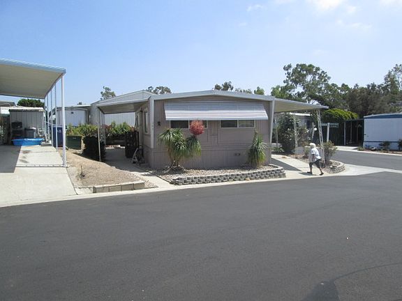 3rd image of 2003 Bayview Heights Dr Space 143