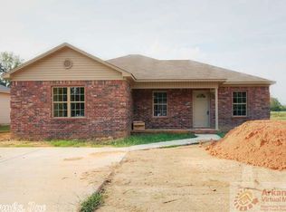 571 Brewer St, Ward, AR 72176