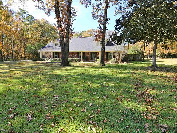 2nd image of 604 Elmhurst Dr