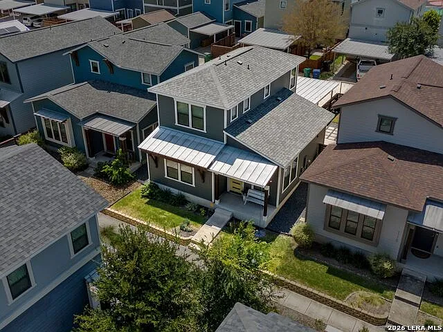 1114 N Olive St — Photo 32