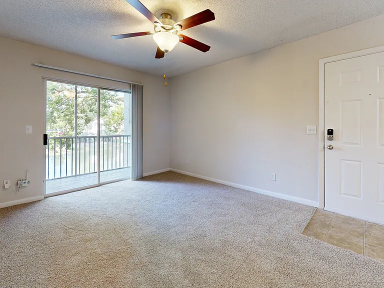 Altamira Place Apartment Homes — Photo 87