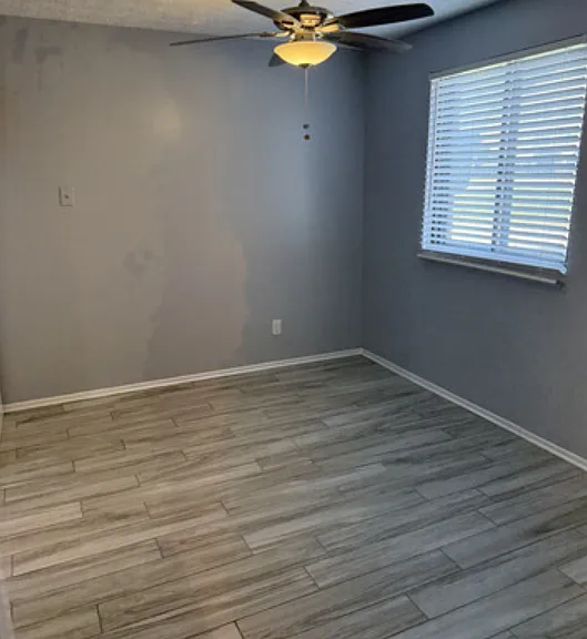3405 Holiday Ct — Photo 10