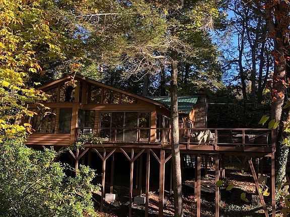 5th image of 1359 Chestnut Grove Rd