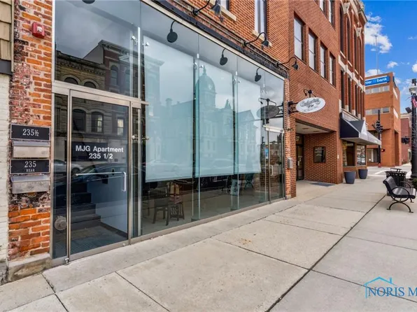 235 S Main St #1/2, Findlay, OH 45840