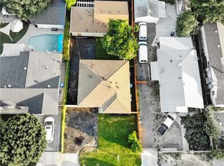 16010 Wyandotte St, Van Nuys, CA 91406