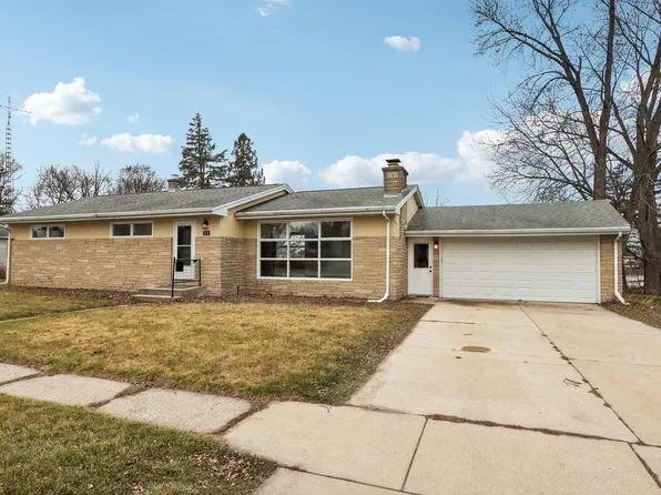 1316 South 9th STREET, Watertown, WI 53094