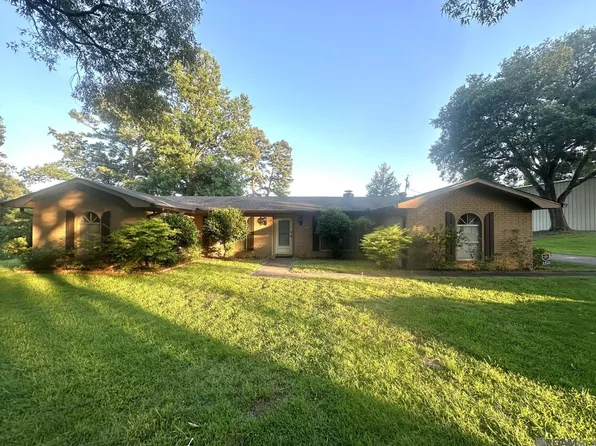 8429 Fairway Dr, Pineville, LA 71360