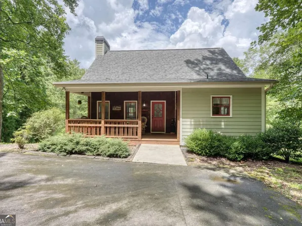 105 Evergreen Rd, Hiawassee, GA 30546