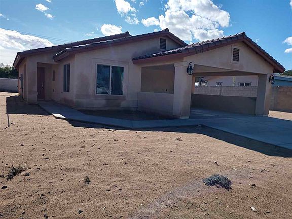 2nd image of 1547 E Monreal Ln