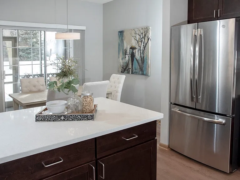 Cedar Pointe Townhomes — Photo 5
