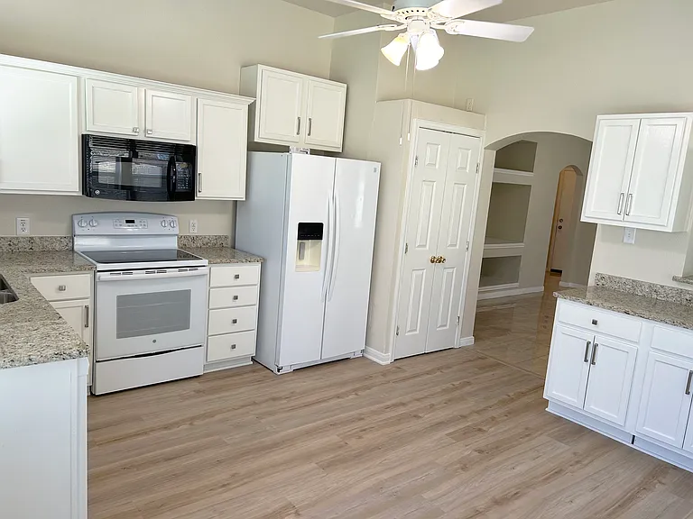10149 Condor Loop — Photo 8