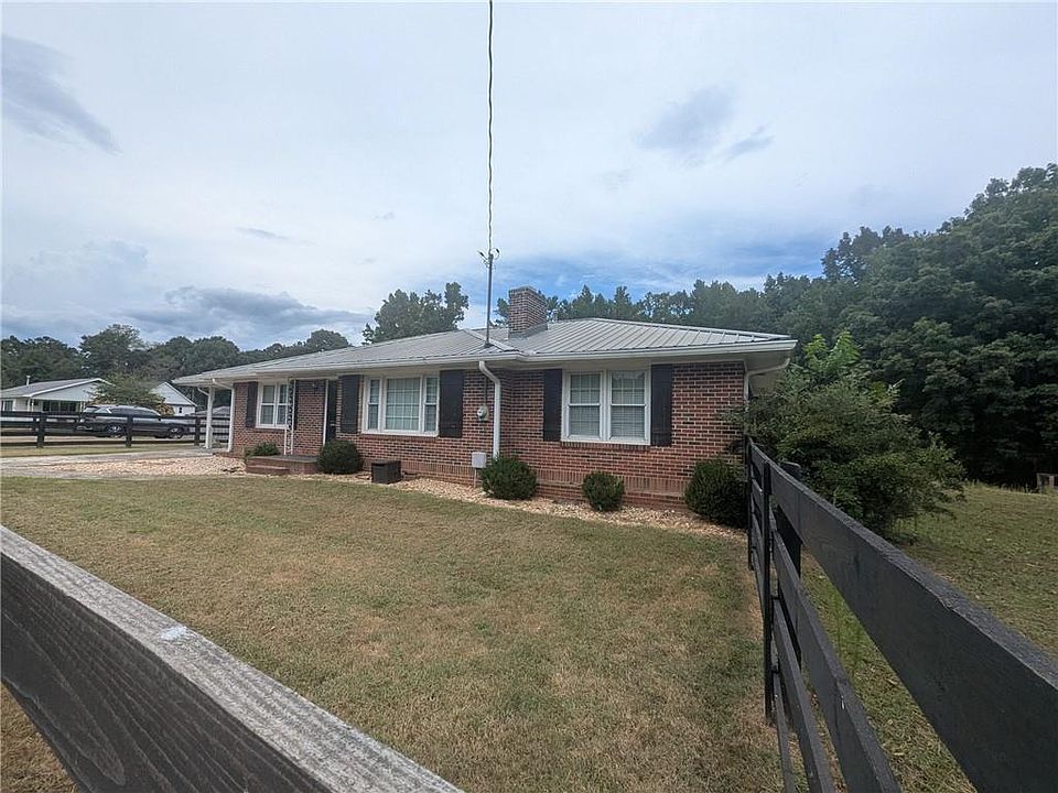 1st image of 6115 Jewell Bennett Rd