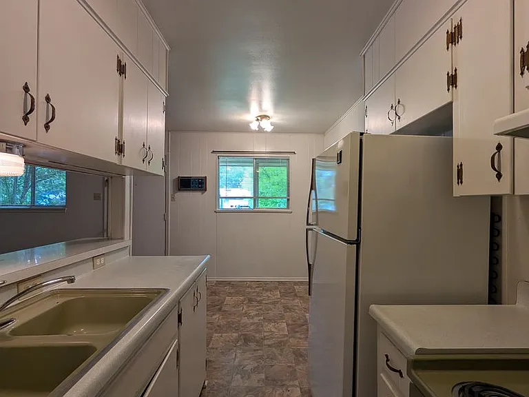165 Richter Ln — Photo 29