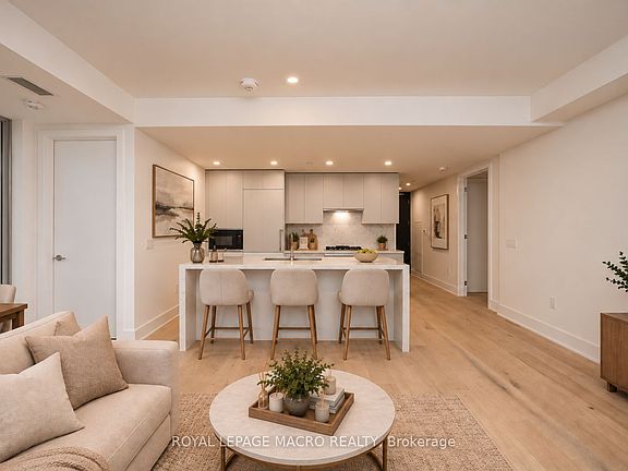 4th image of 346 Davenport Rd #403