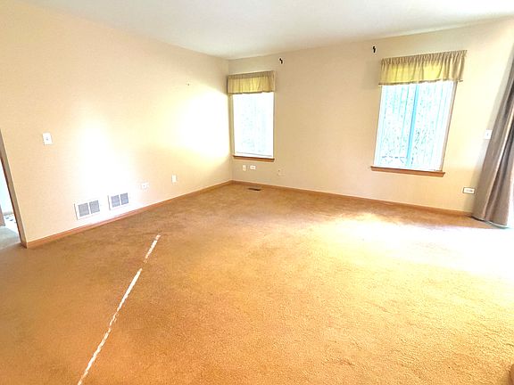 2nd image of 2314 Woodside Dr #2-34