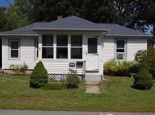 32 Glen Ave, Chelmsford, MA 01824