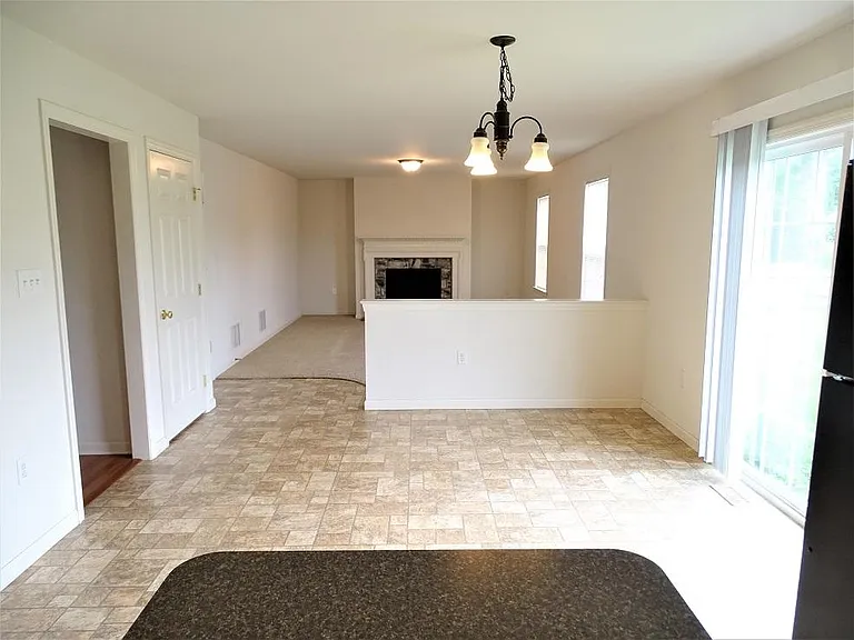 641 Hamaker Rd — Photo 12