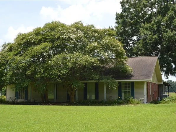 284 Clemen Luneau Rd, Marksville, LA 71351