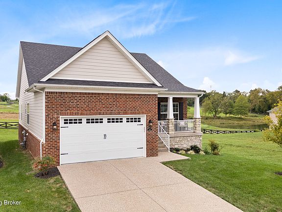 3rd image of 1173 Greens Dr