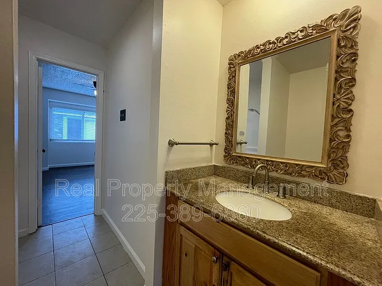 14619 Forest Grove Ave #C — Photo 11