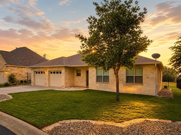 805 Scarlet Oak Ct, Fredericksburg, TX 78624