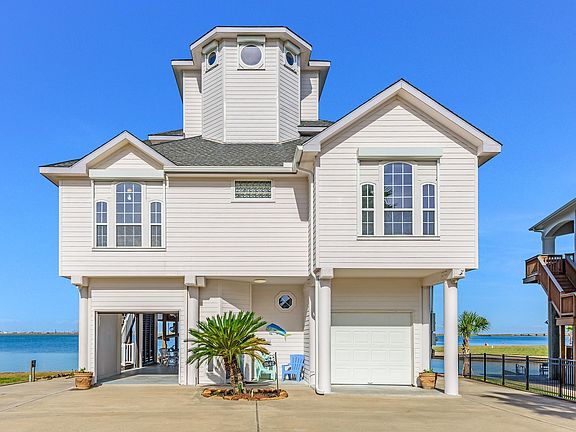 2nd image of 1542 Windsong Way